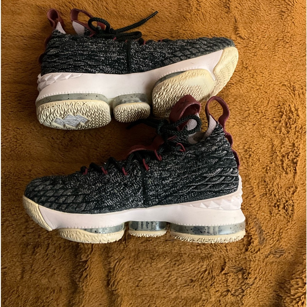 Nike LeBron 15 GS Basketball Rare Sneakers Pride of Ohio Black Gray Youth 4.5Y - Picture 3 of 11